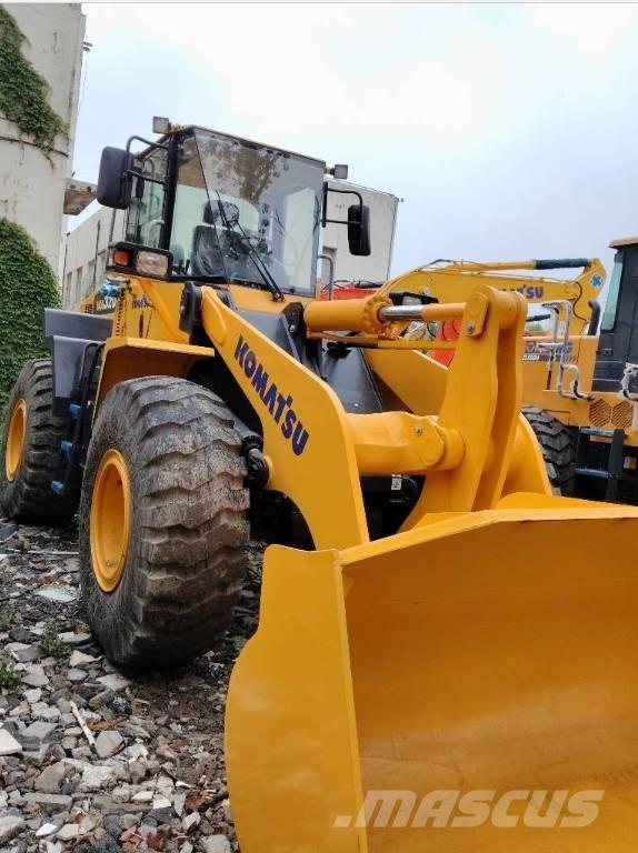 Komatsu WA 320-5 Kolesové nakladače