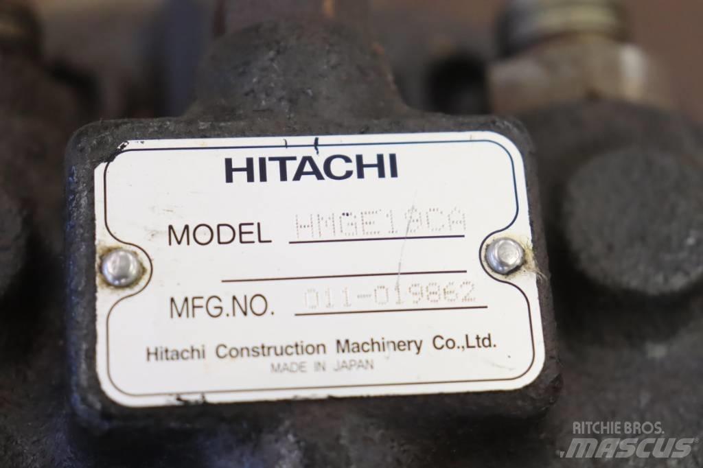 Hitachi 130 Pásové rýpadlá