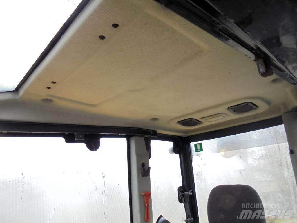 Komatsu PC 80 MR-3 Midi rýpadlá 7 t - 12 t