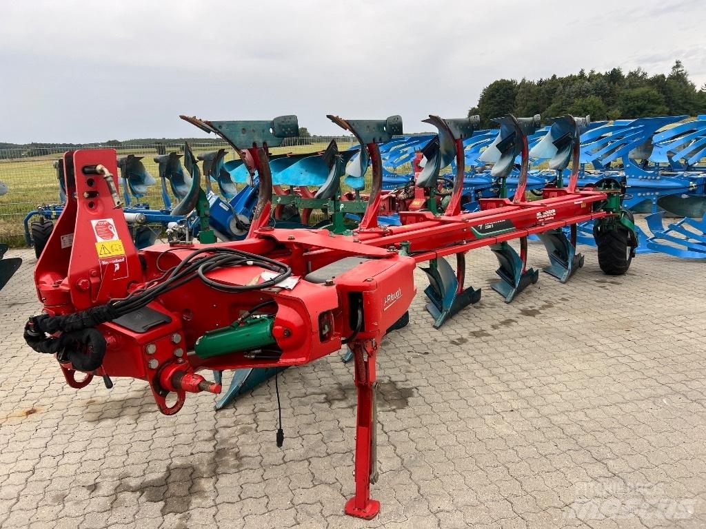 Kverneland 2500S Dvojstranné pluhy