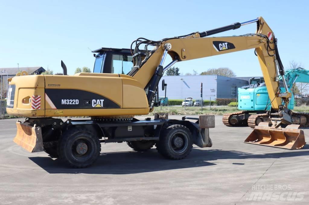 CAT M322D Kolesové rýpadlá