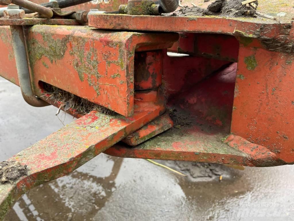 Kverneland plow Konvenčné pluhy