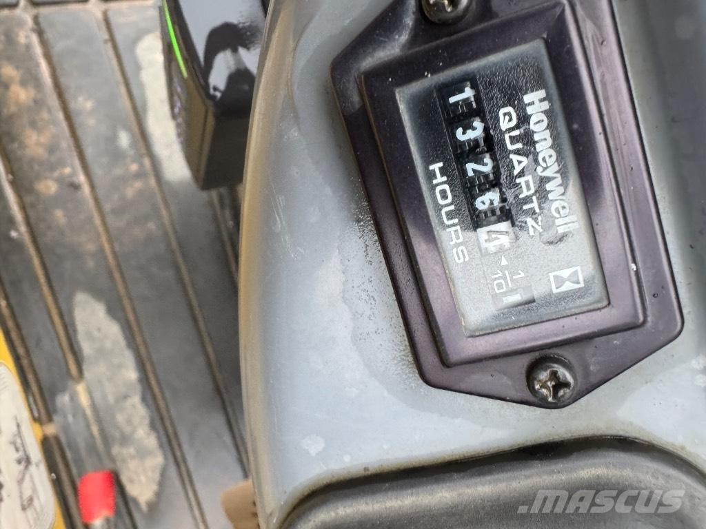 Yanmar SV08 (AH814) Mini rýpadlá < 7t