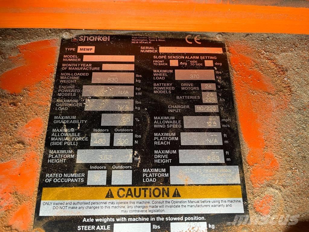 Snorkel TM 12 Vertikálne stĺpové výťahy