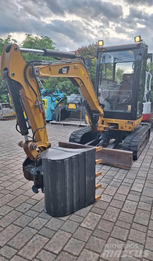 CAT 302.7 D CR Mini rýpadlá < 7t