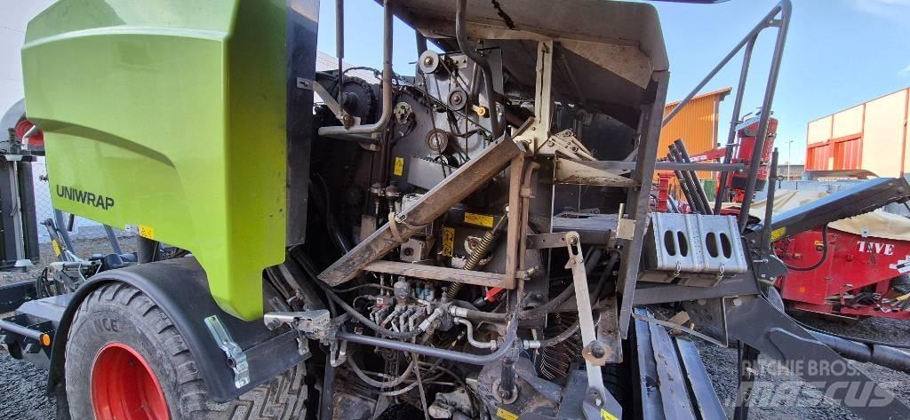 CLAAS 455 Uniwrap Lisy na okrúhle balíky
