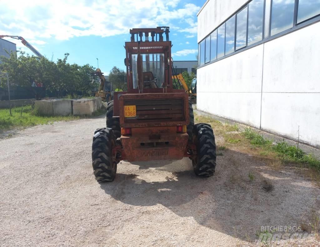 Manitou 4RM30G Dieselové vozíky