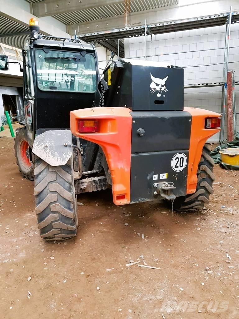 Bobcat T 36120 SL Teleskopické manipulátory