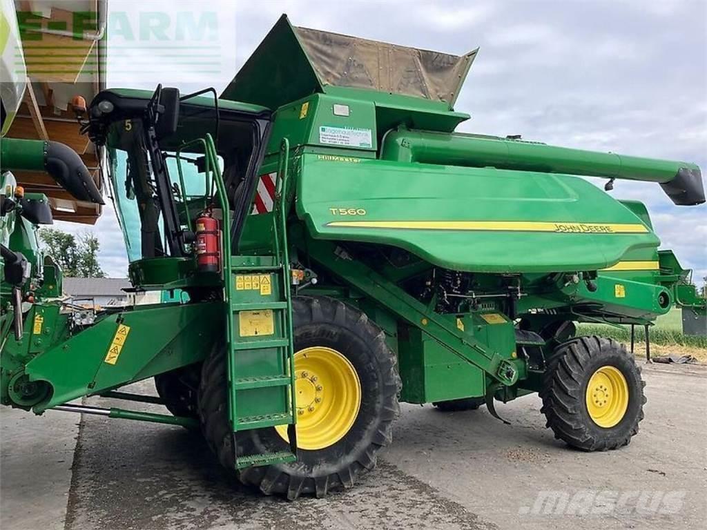 John Deere t560hm Kombinované zberacie stroje