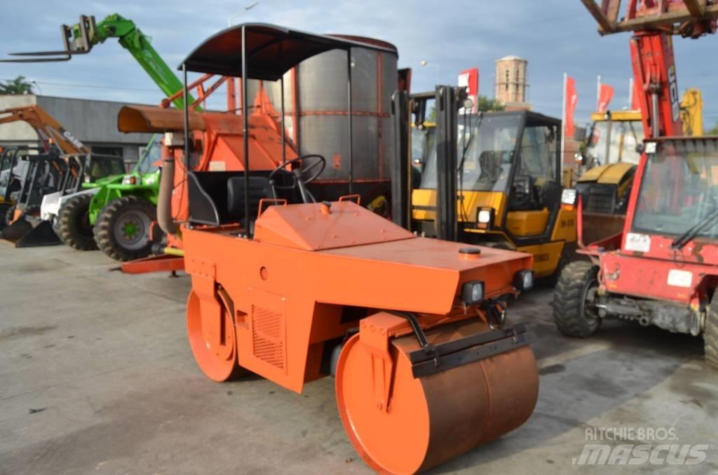 Bomag BW 90 Tandemové valce