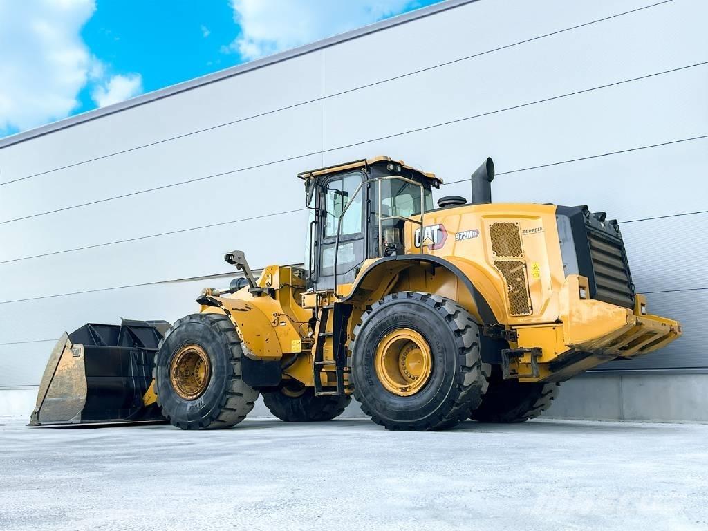 CAT 972M Kolesové nakladače