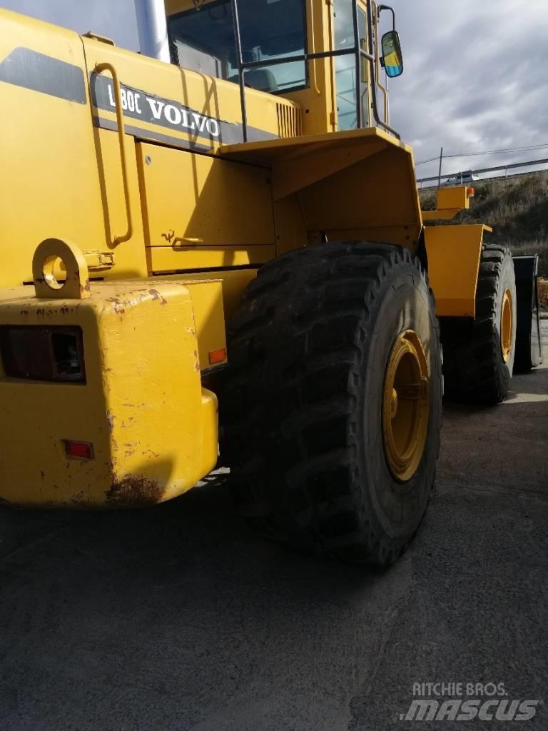 Volvo L 180 C Kolesové nakladače