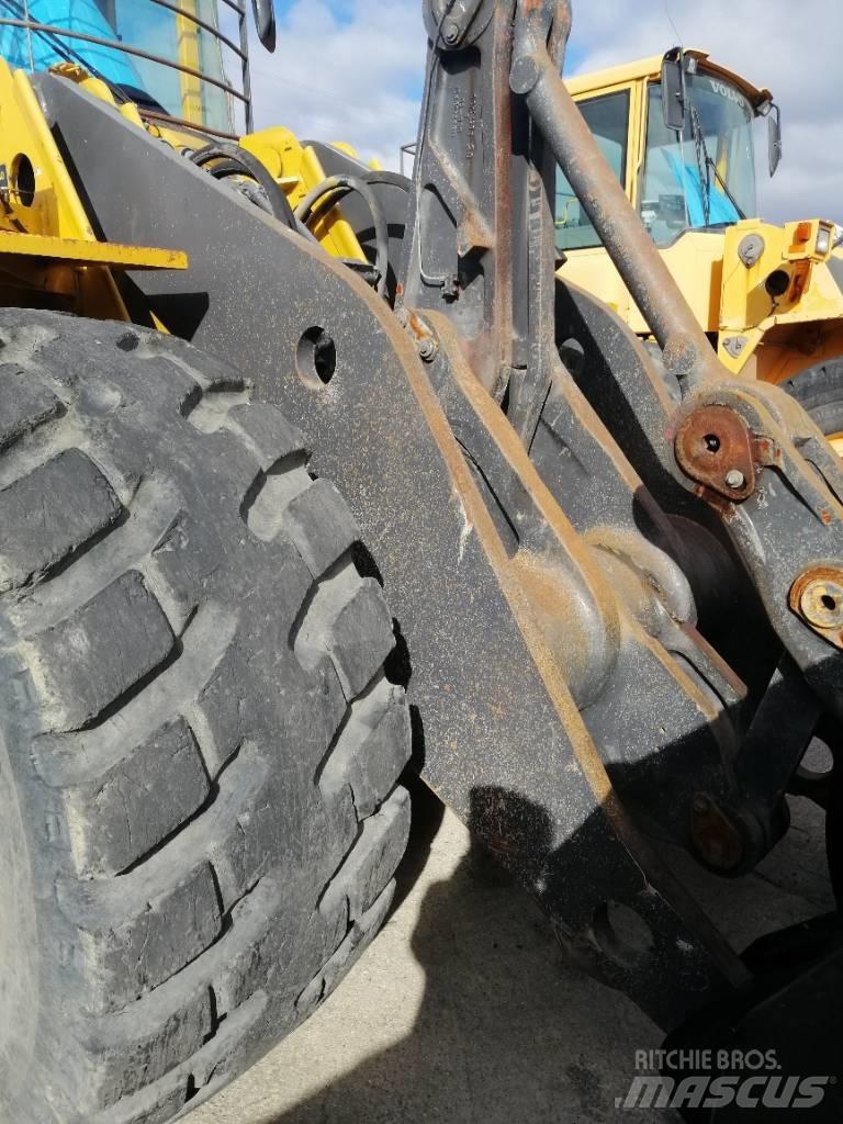 Volvo L 180 C Kolesové nakladače