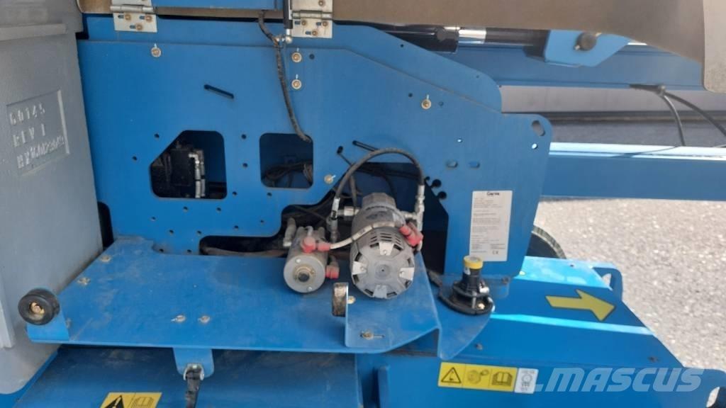 Genie Z 45/25 DC Kĺbové plošiny