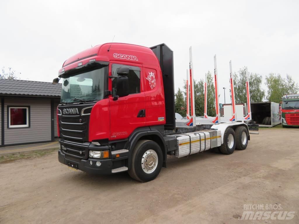 Scania R 520 Nákladné vozidlá na prepravu dreva