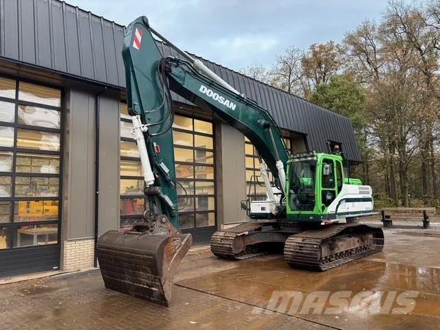 Doosan DX 255 LC-5 Pásové rýpadlá