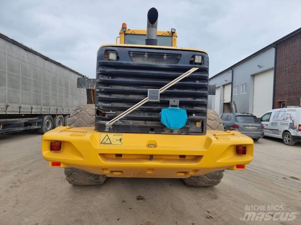 Volvo L 180 E Kolesové nakladače