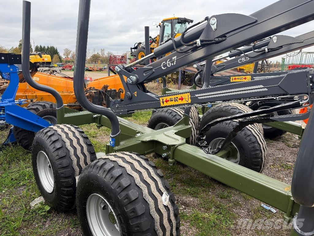 Farma T9 DS 6,7 kran Lesnícke prívesy