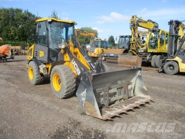 JCB 407 Kolesové nakladače