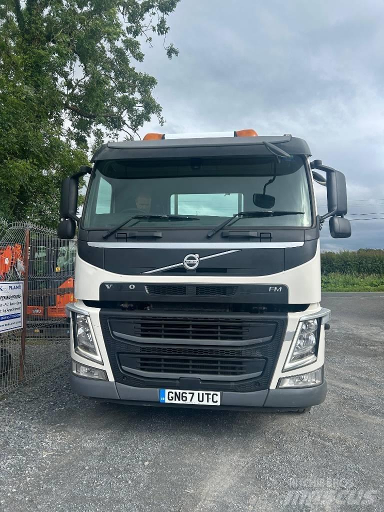 Volvo FM 11 330 Nákladné vozidlá bez nadstavby