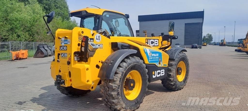 JCB 560-80 Teleskopické manipulátory