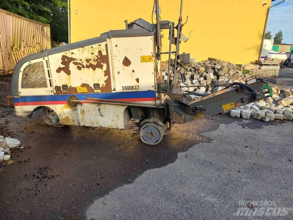 Wirtgen W 35 DC Recyklovače asfaltu