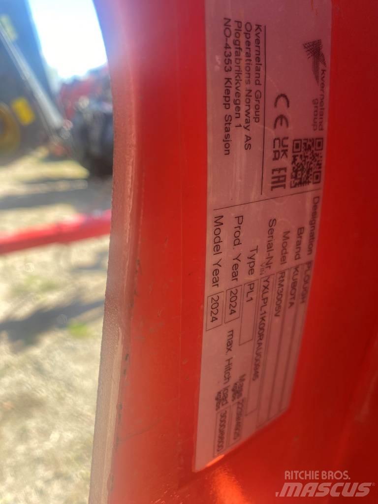 Kubota RM 300 SV Dvojstranné pluhy