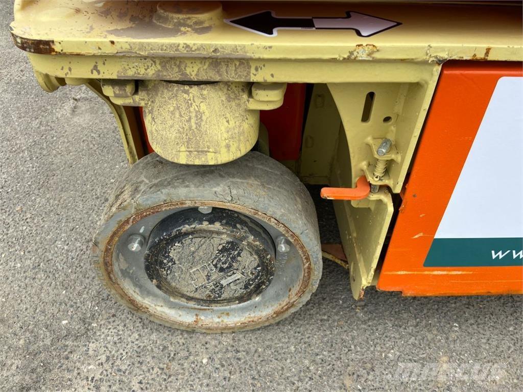 JLG 1230 ES (10150) Nožnicové zdvíhacie plošiny