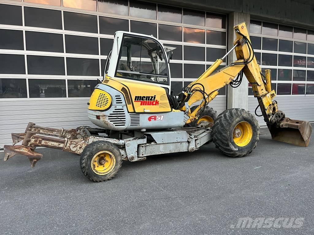 Menzi Muck A51 Špeciálne bagre
