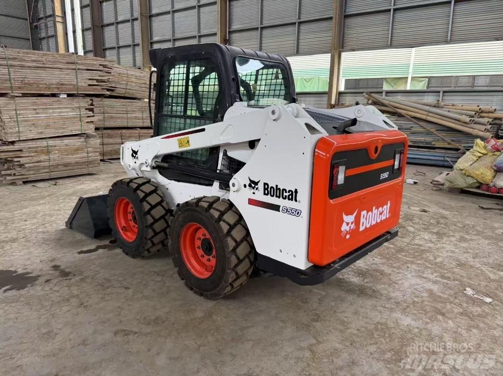Bobcat S 550 Šmykom riadené nakladače