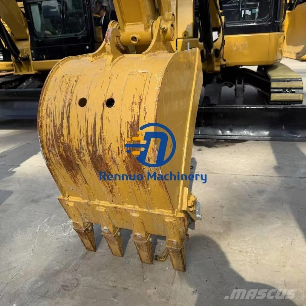 CAT 303.5 E Mini rýpadlá < 7t