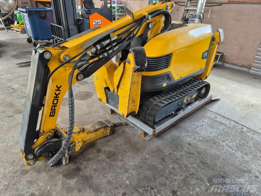 Brokk 170 Demolačné rýpadlá