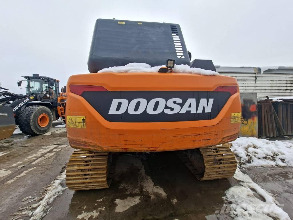 Doosan DX 255 LC-5 Pásové rýpadlá