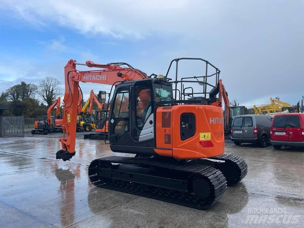 Hitachi ZX 135 US-6 Pásové rýpadlá