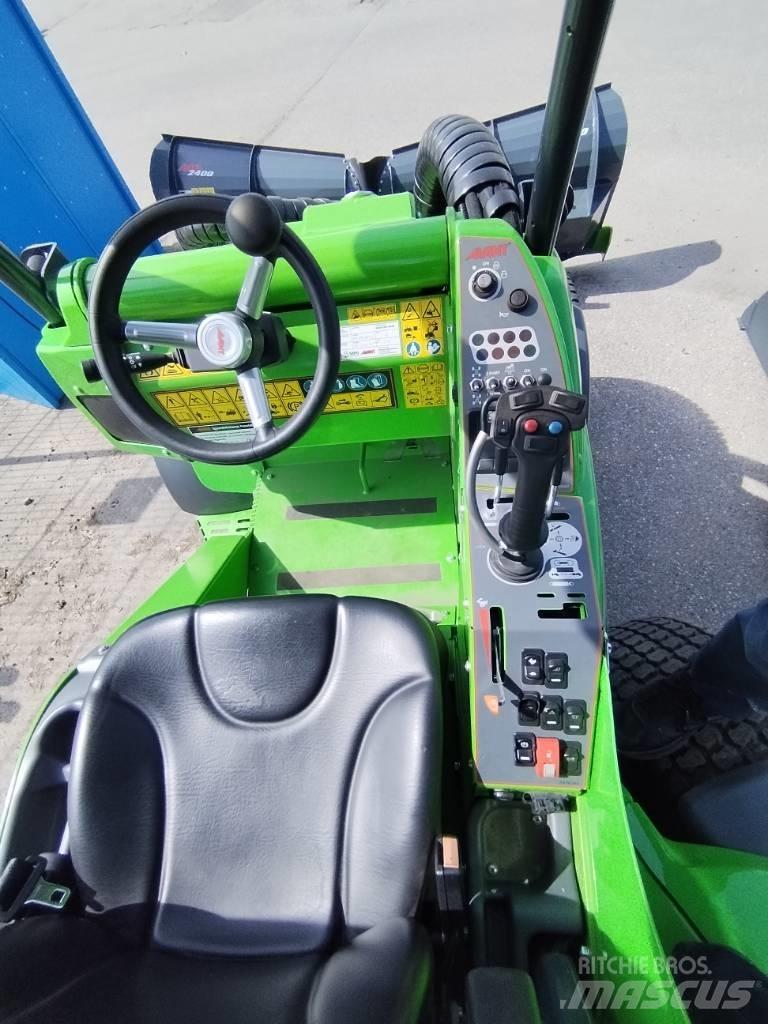 Avant 860 i Nosiče náradia