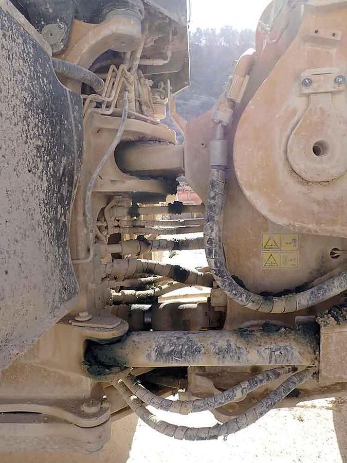 CAT 988K Kolesové nakladače