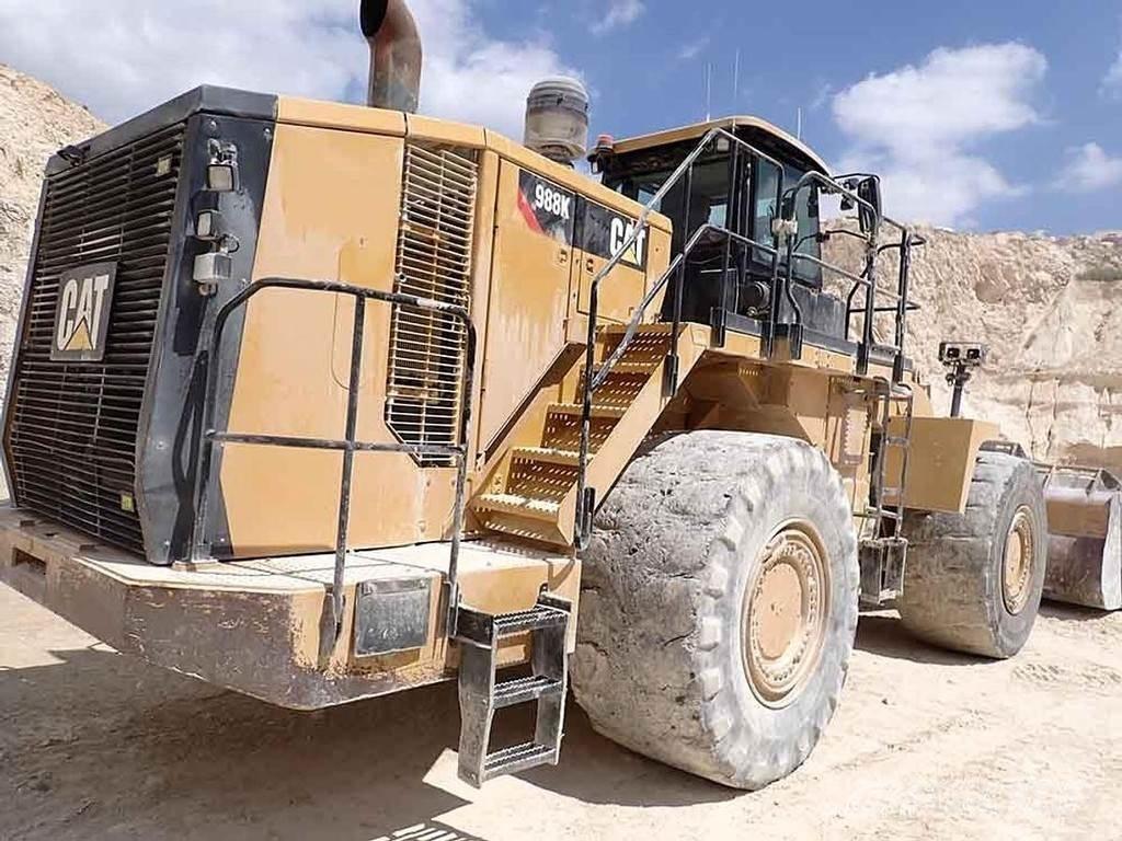 CAT 988K Kolesové nakladače