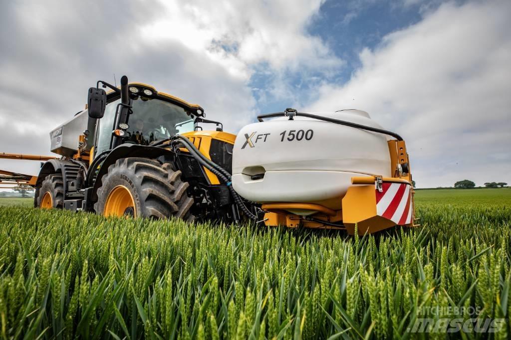 JCB 4220 Traktory