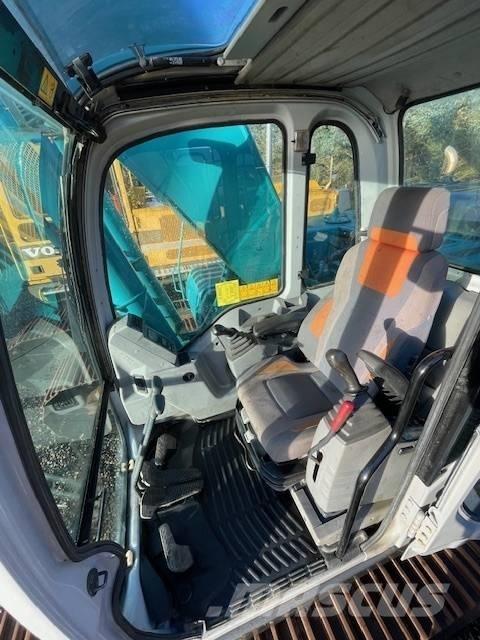 Kobelco SK330 LC-6E Pásové rýpadlá