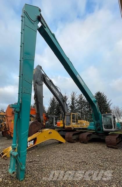 Kobelco SK330 LC-6E Pásové rýpadlá