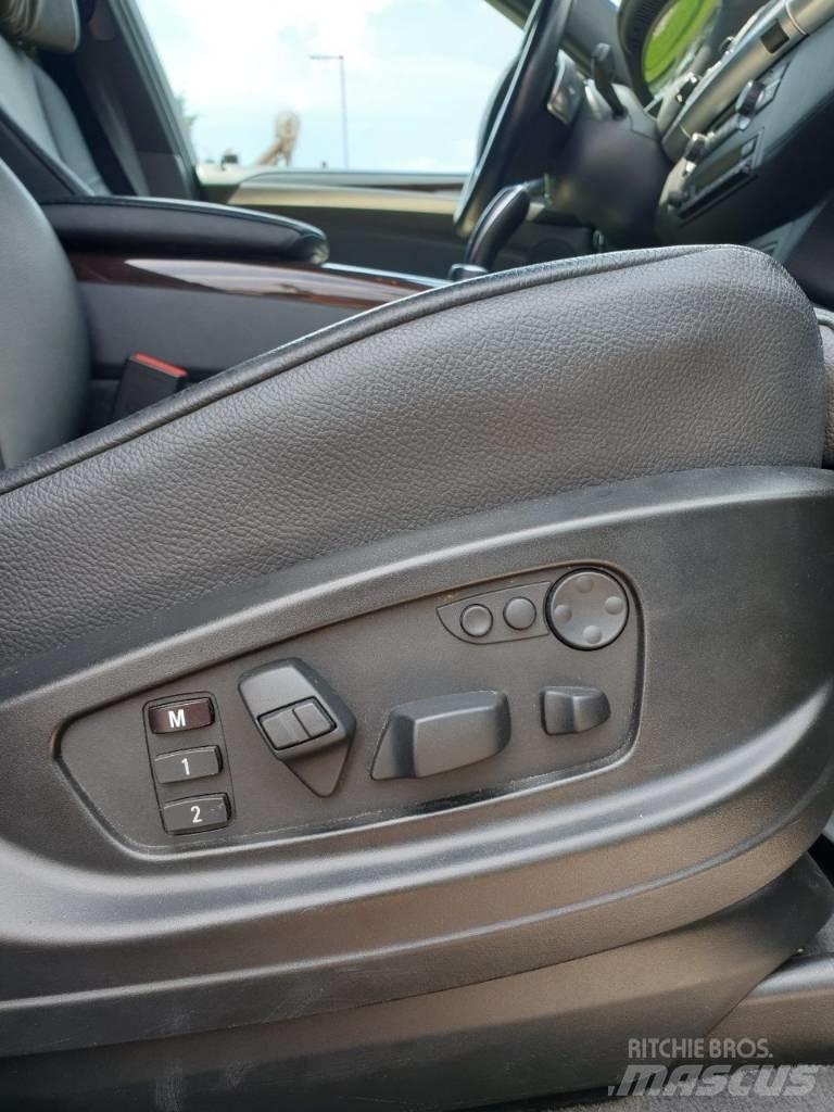 BMW X6 xDRIVE 40D Automobily