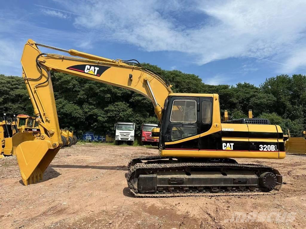 CAT 320 B L Pásové rýpadlá