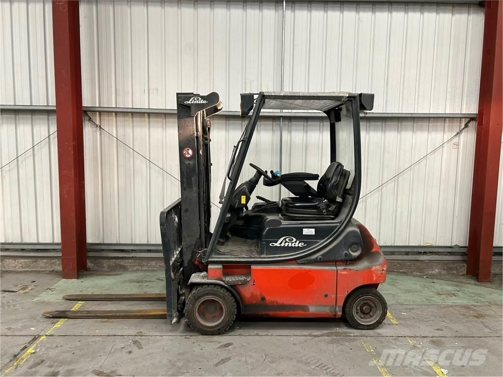 Linde E18P-02 Akumulátorové vozíky