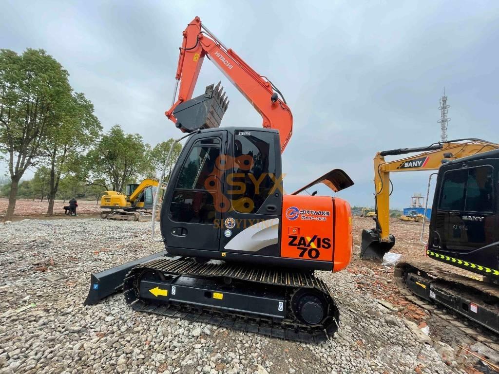 Hitachi ZX 70 Midi rýpadlá 7 t - 12 t