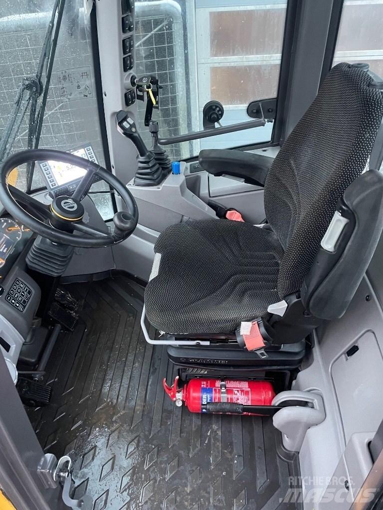 Volvo L45H Kolesové nakladače