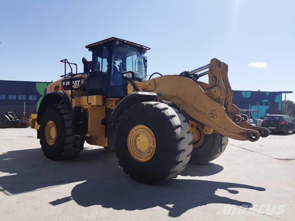 CAT 980M Kolesové nakladače