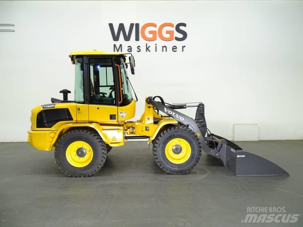 Volvo L30 HS Kolesové nakladače