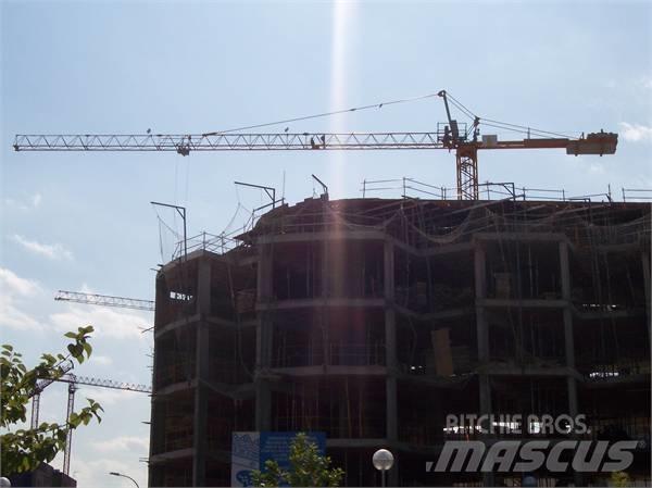 Potain MC 48B Stavebné žeriavy