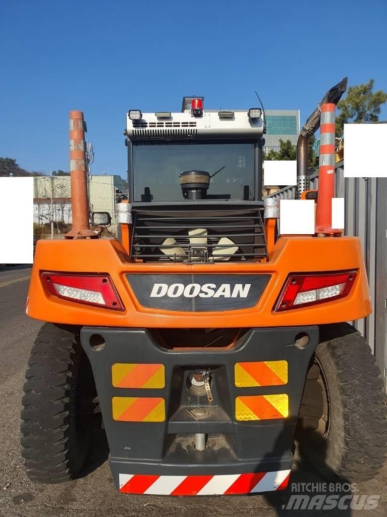 Doosan D 160 S-5 Dieselové vozíky