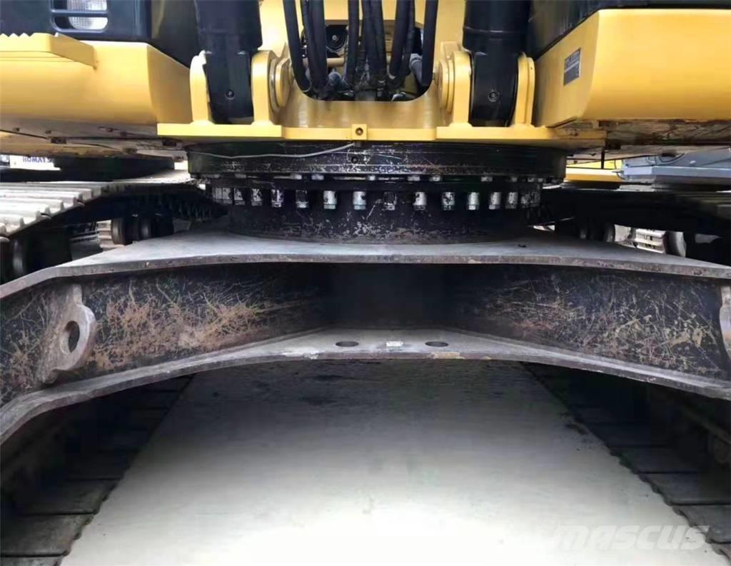 CAT 329D Pásové rýpadlá